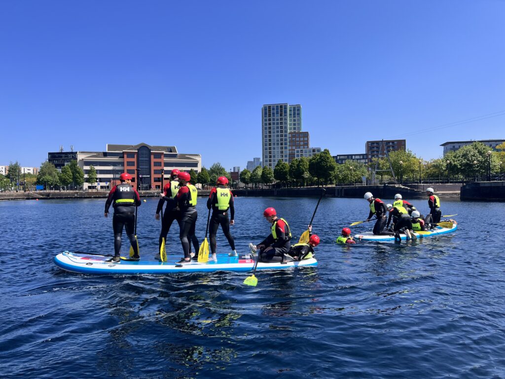 People on SUP