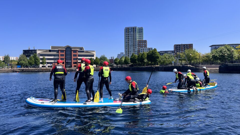 People on SUP